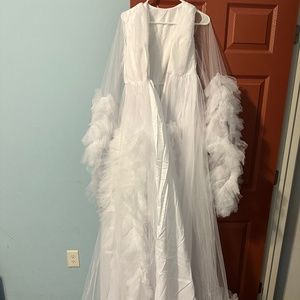 Maternity gown for photoshoot